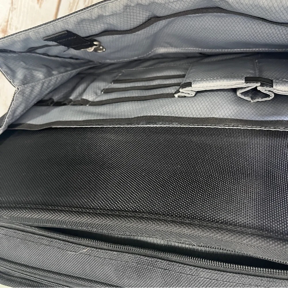 Samsonite Laptop Carry On‎ Bag Luggage